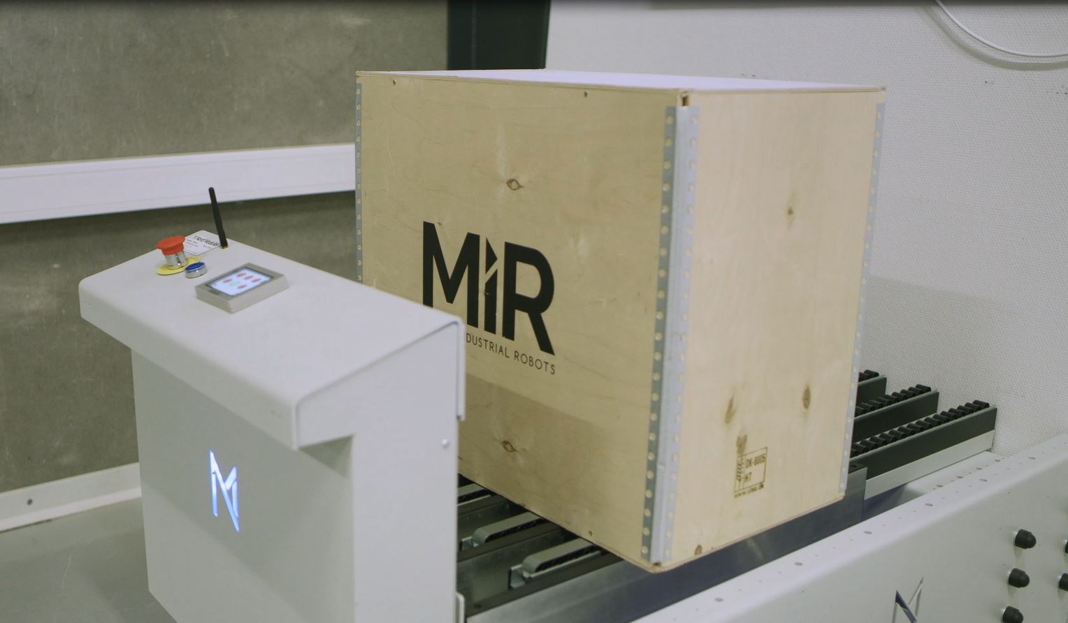 Mobile Industrial Robots Mobile Industrial Robots